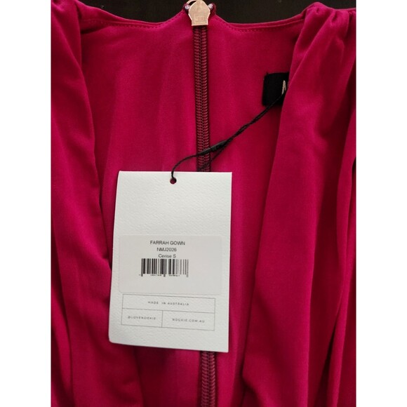 $299 retail-NWT-Nooki REVOLVE Farrah Plunge V-Neck Gown-Cerise(deep pink)-Small - Picture 5 of 7